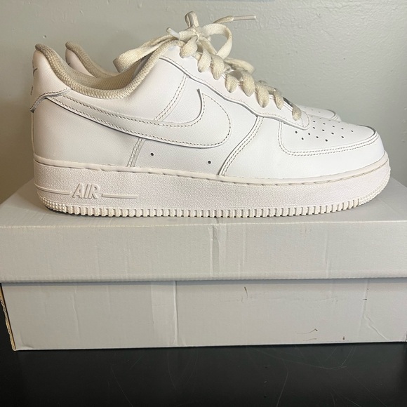Nike AF1 - Picture 2 of 8